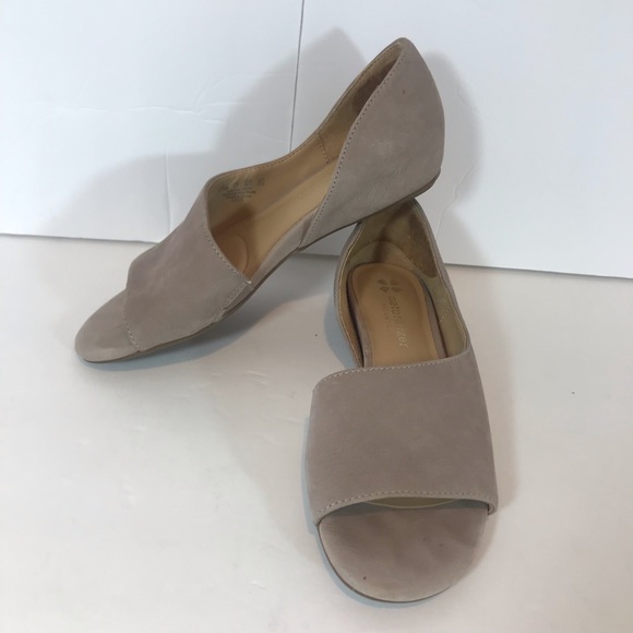 naturalizer suede flats